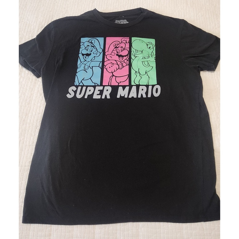 Super Mario Large‎ Men's Black Graphic T-Shirt VTG Luigi Mario Yoshi Retro